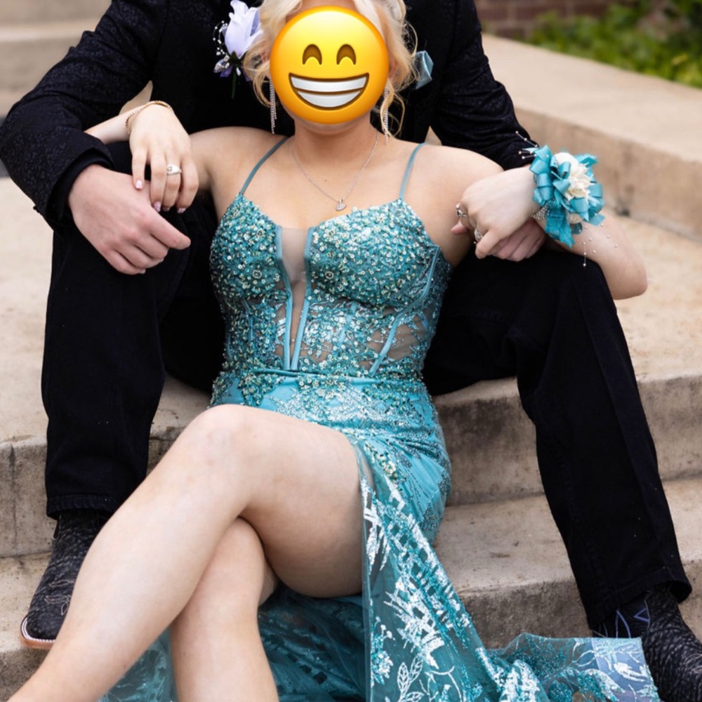 Elegant Teal Maxi Dress